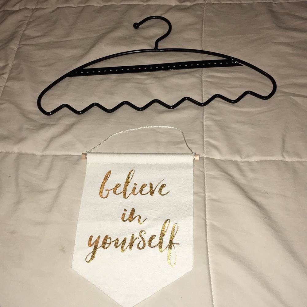 Earring hanger and wall decor